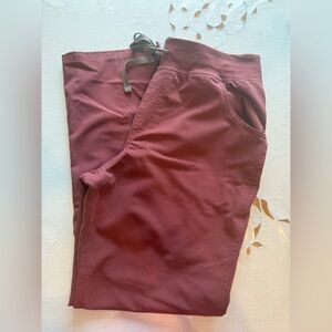 Figs Women's Scrub Pants in Dark Cherry